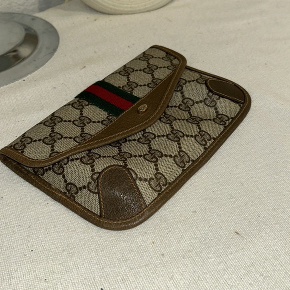 Gucci Sherri Line Clutch Bag - Picture 4 of 8